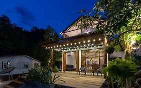 เอสเคป ไลฟ์ เกาะกูด